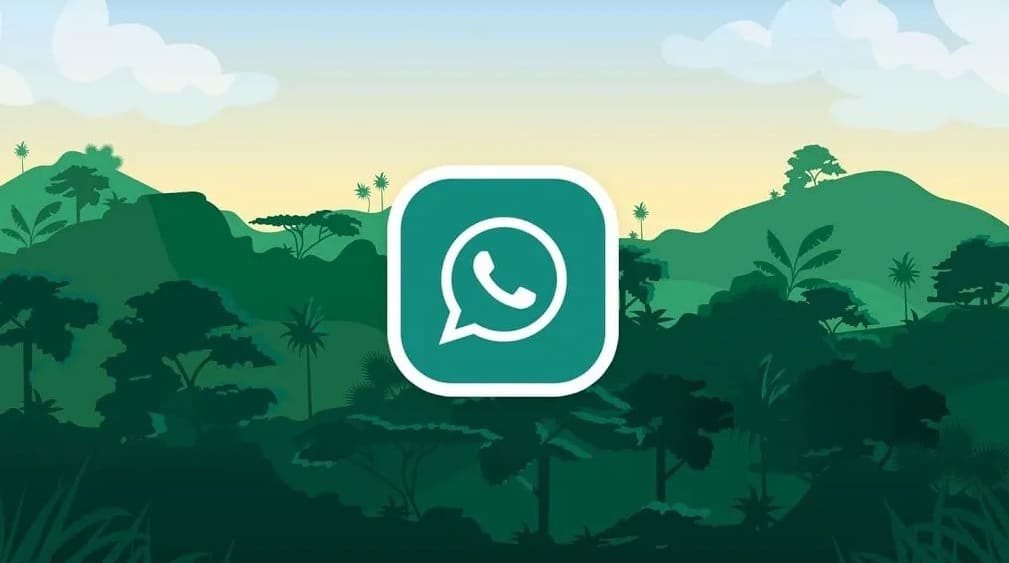 What are the advantages & Disadvantages of GB WhatsApp ?