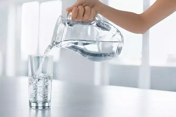 Here are 3 Reasons Why You Should Take a Chug of Water