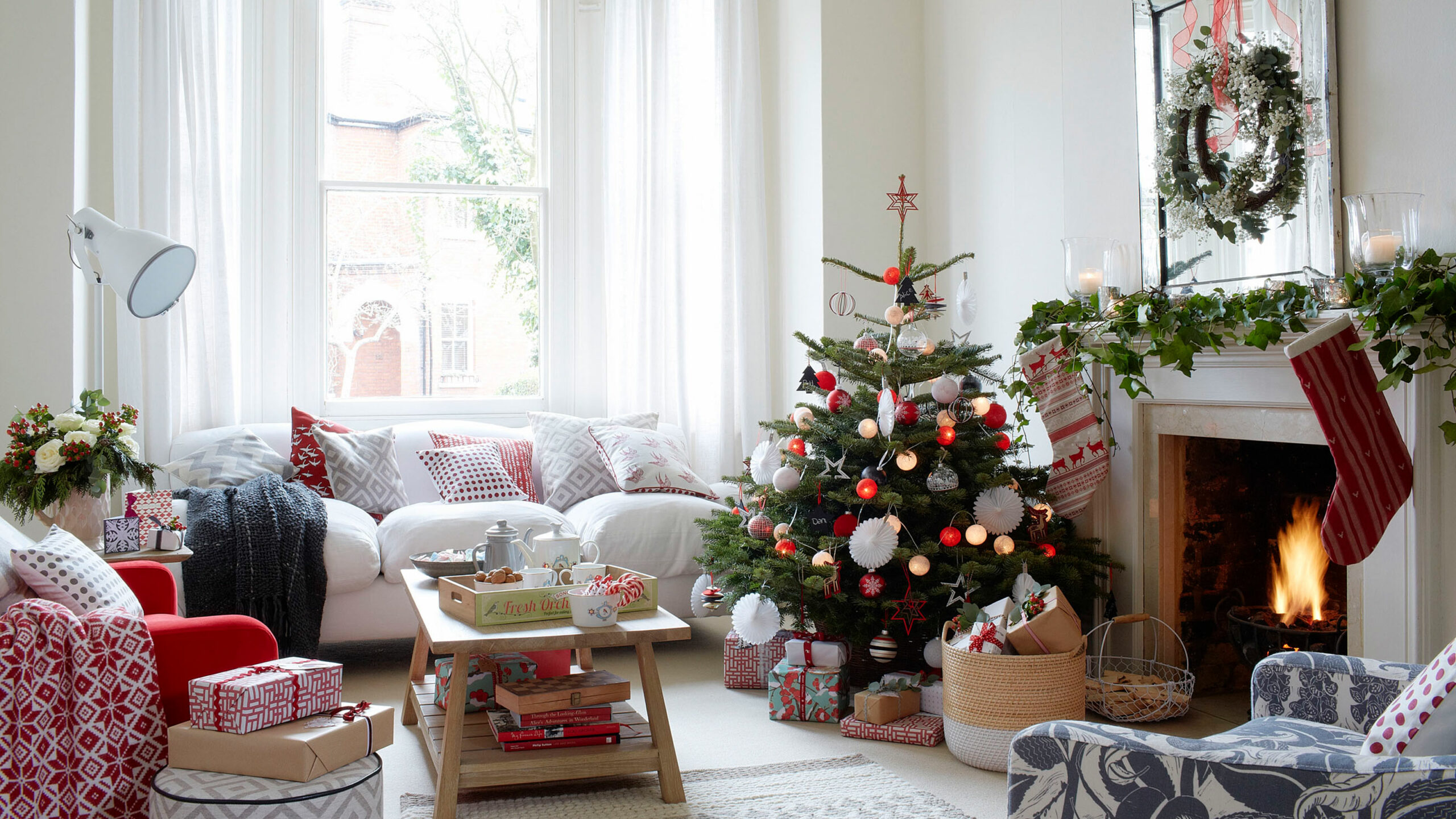 Creating a Winter Wonderland: Wholesale Christmas Decorating Ideas